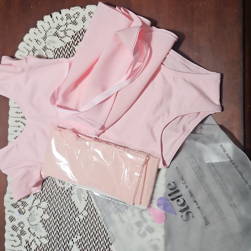 Leotard,skirt  tights  new,xs.